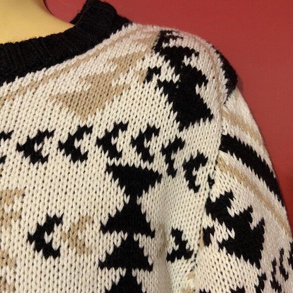 URBAN ATTITUDE Men's Heavy Acrylic Knit Sweater - Size Medium - NWT - Picture 2 of 4